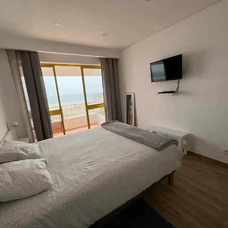 Pe No Mar Monte Gordo